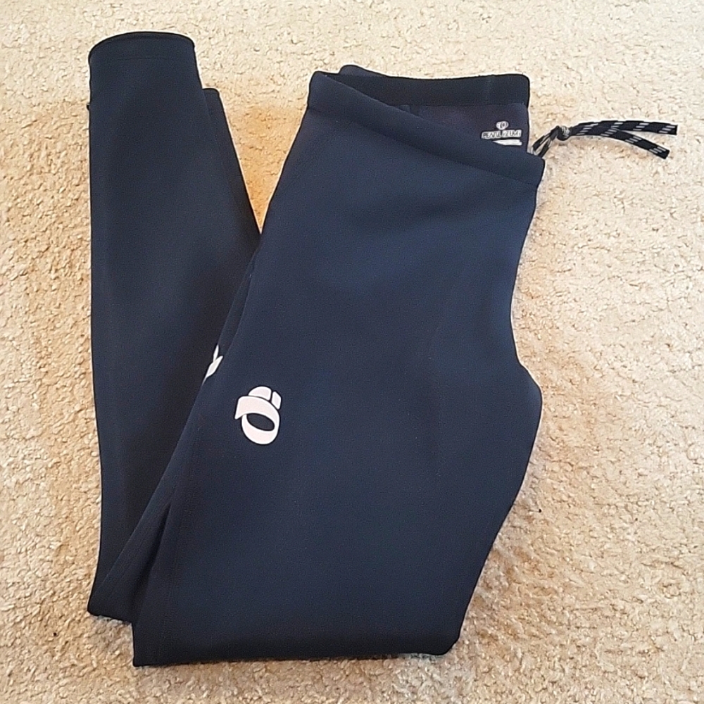 Womens Pearl Izumi pants.